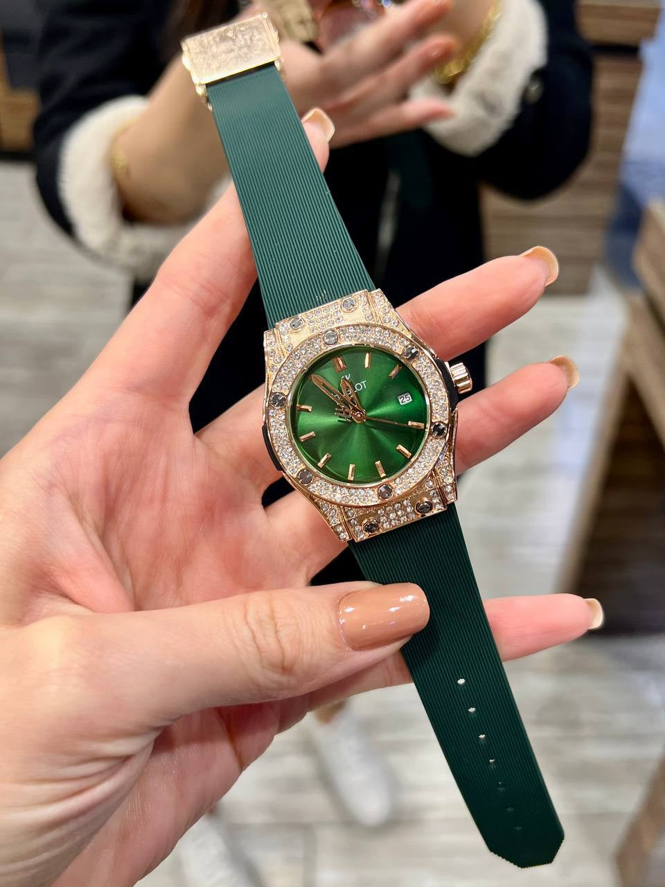 ساعة هوبلت-Hublot فيرست هاي كوبي اخضر(جولد)